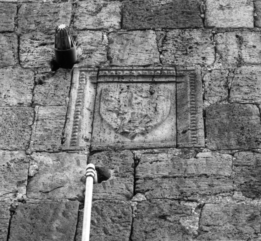 stemma (rilievo) - ambito laziale (sec. XV)