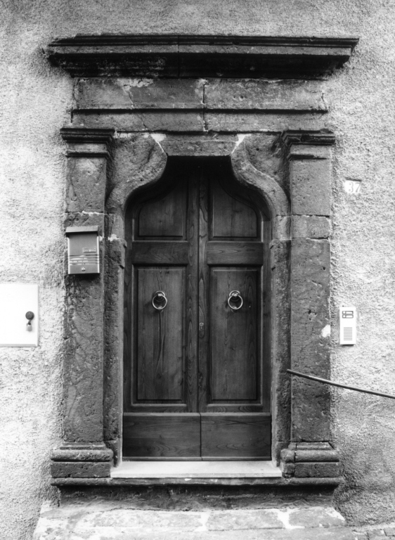 portale - ambito laziale (prima metà sec. XVIII)