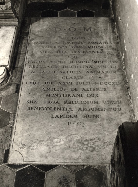 teschio (lastra tombale) - produzione Italia centrale (sec. XVIII)