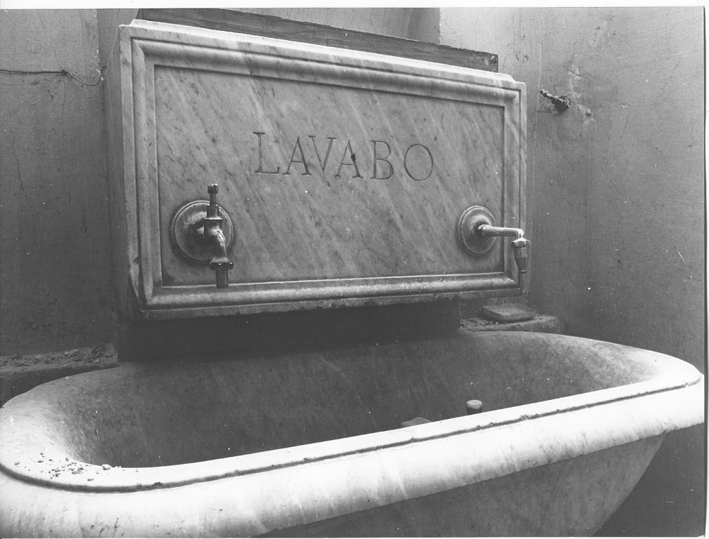 lavabo da sacrestia - ambito laziale (inizio sec. XIX)