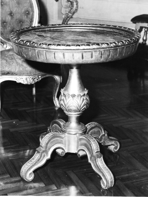 tavolino da centro - ambito laziale (seconda metà sec. XIX)