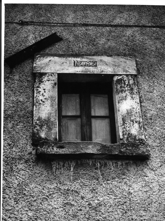 finestra - ambito laziale (sec. XVIII)