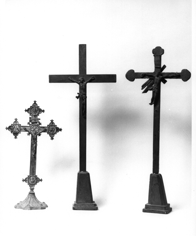 croce d'altare - produzione romana (sec. XIX)