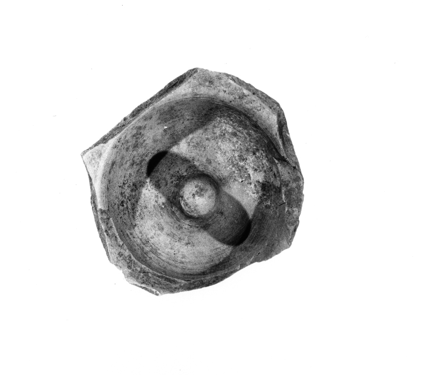 coperchio, frammento - manifattura viterbese (secc. VIII/ IX)