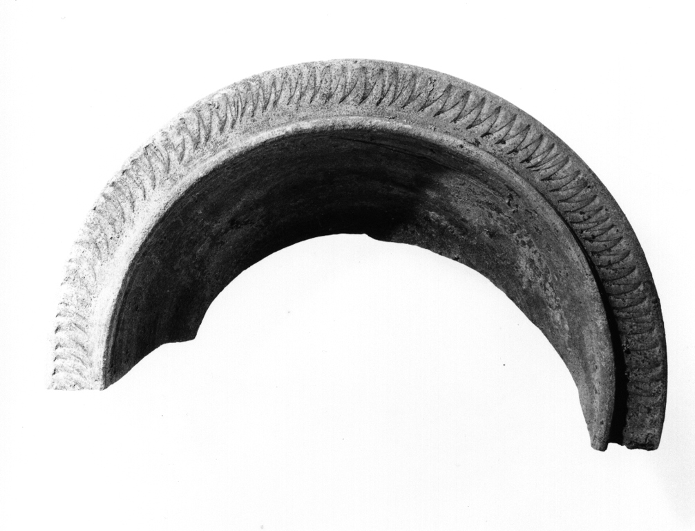 catinella, frammento - manifattura viterbese (sec. VII)