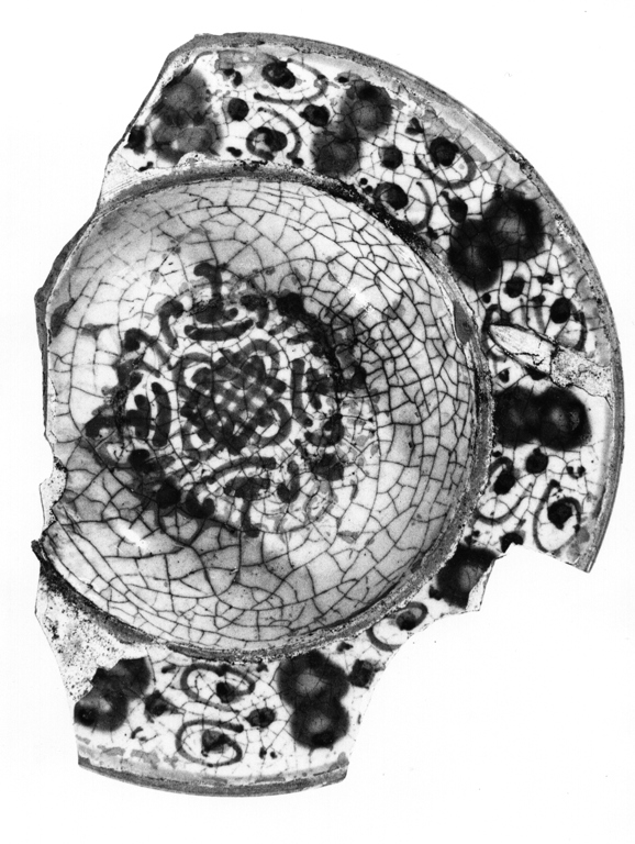 piattello, frammento - manifattura toscana (fine sec. XVI)