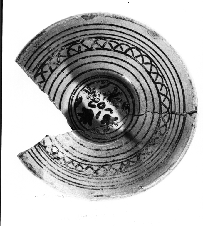 ciotola, frammento - manifattura viterbese (inizio sec. XVI)