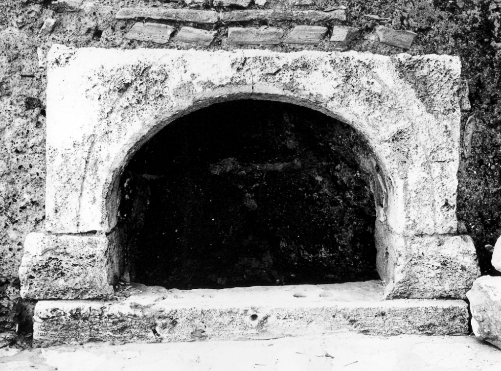mostra d'arco, frammento - ambito laziale (sec. VIII)