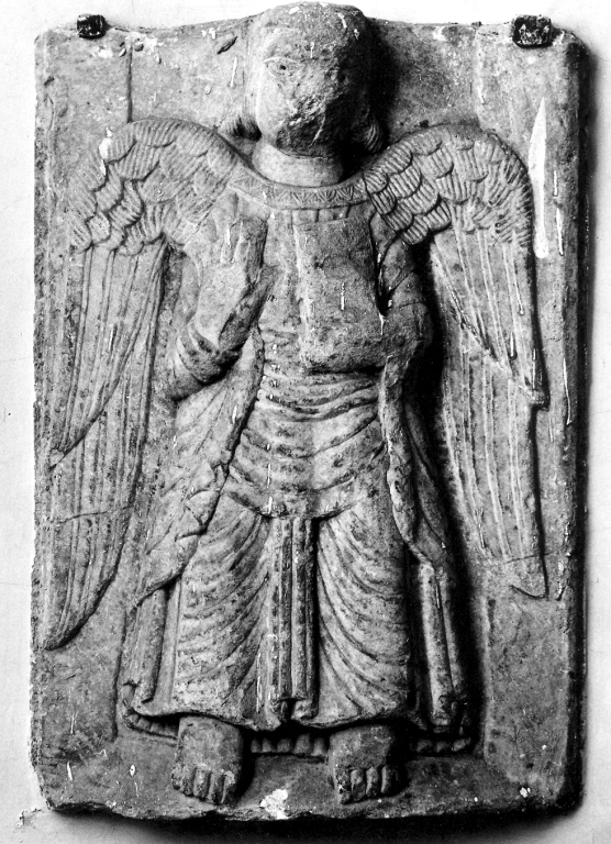 angelo annunciante (rilievo, frammento) - ambito laziale (secc. XI/ XII)