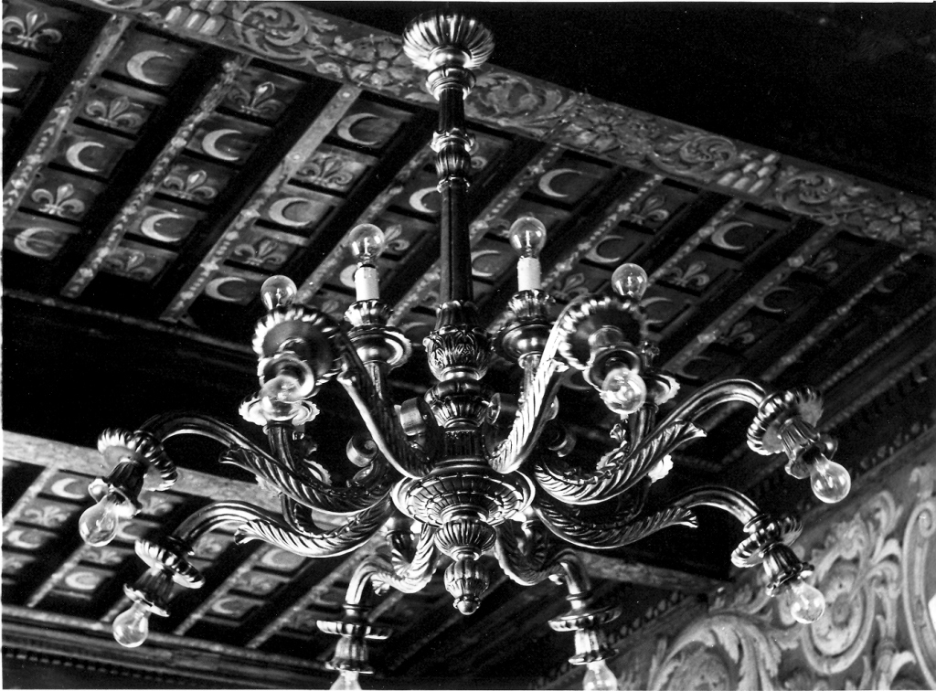 lampadario - a bracci - ambito laziale (sec. XIX)