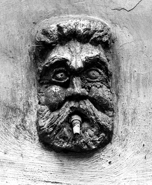 mascherone (rilievo) - ambito laziale (secc. XVI/ XVII)