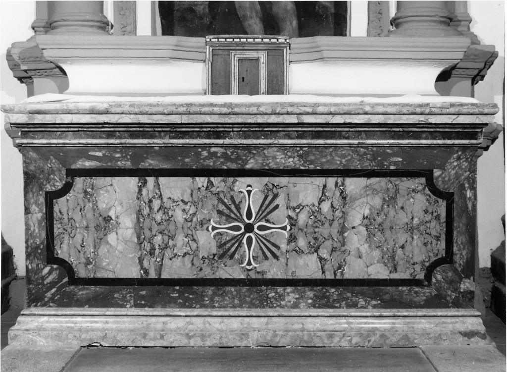 paliotto, serie - manifattura laziale (sec. XVIII)