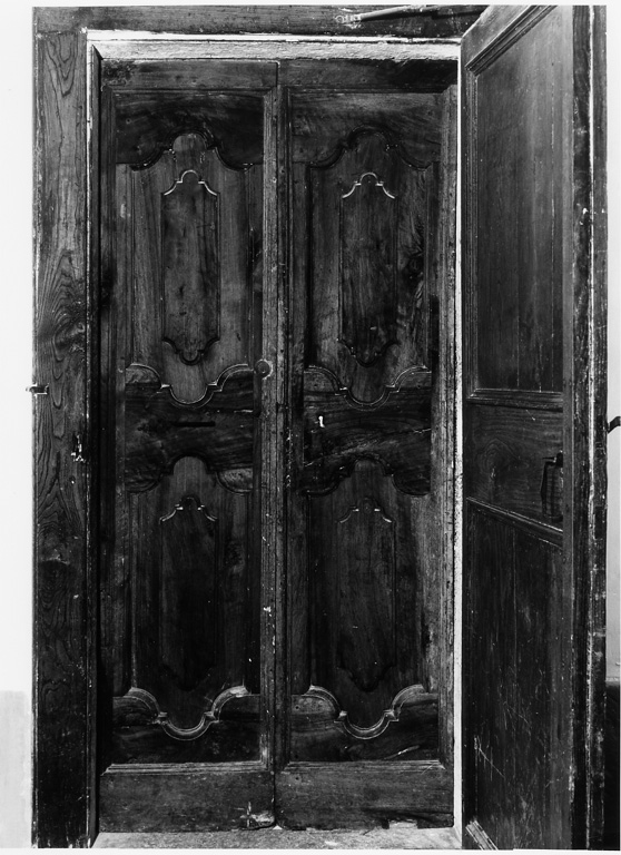 battente, coppia - manifattura laziale (sec. XVIII)