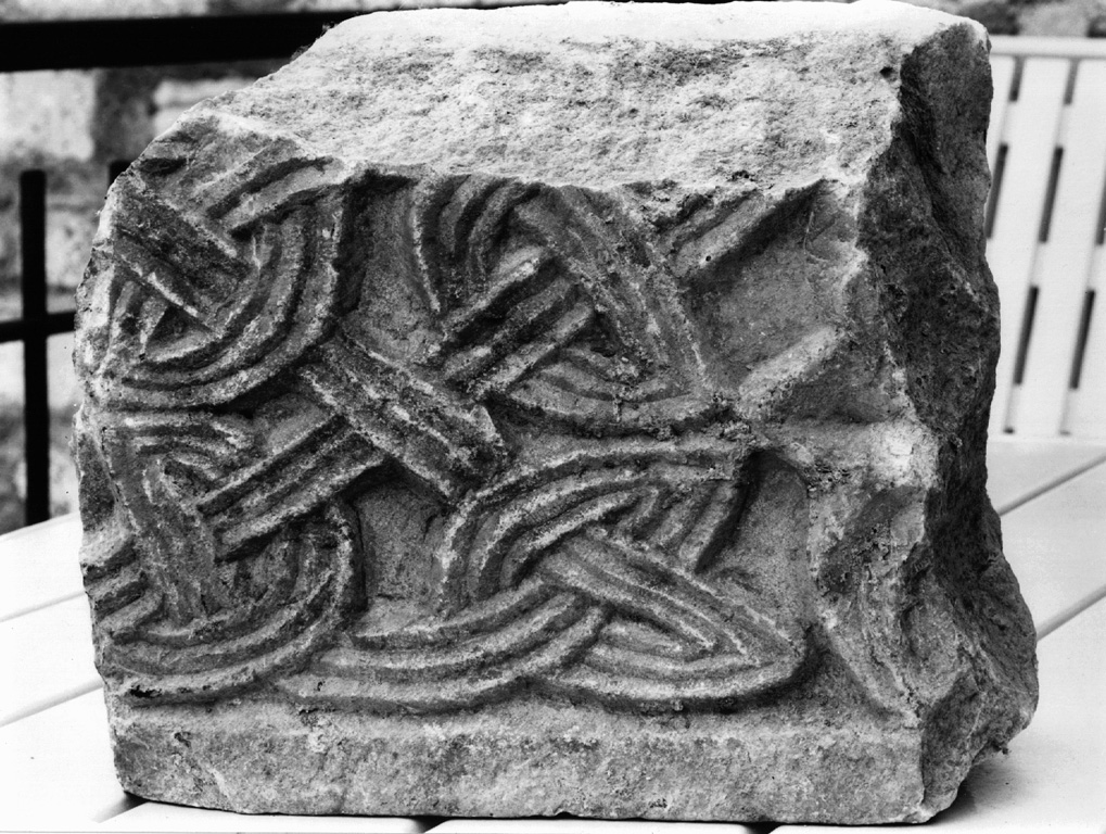 pluteo, frammento - ambito laziale (fine sec. VIII)