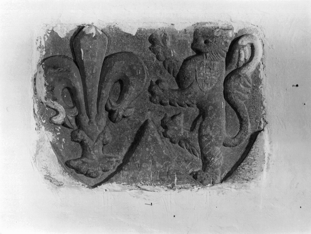 stemma gentilizio della famiglia Montelongo (rilievo) - ambito laziale (primo quarto sec. XIV)