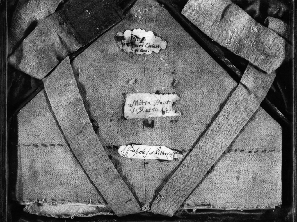 mitria - ambito laziale (seconda metà sec. XIII)