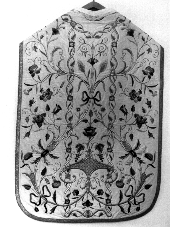 paramento liturgico, insieme - ambito viterbese (sec. XVIII, sec. XIX)