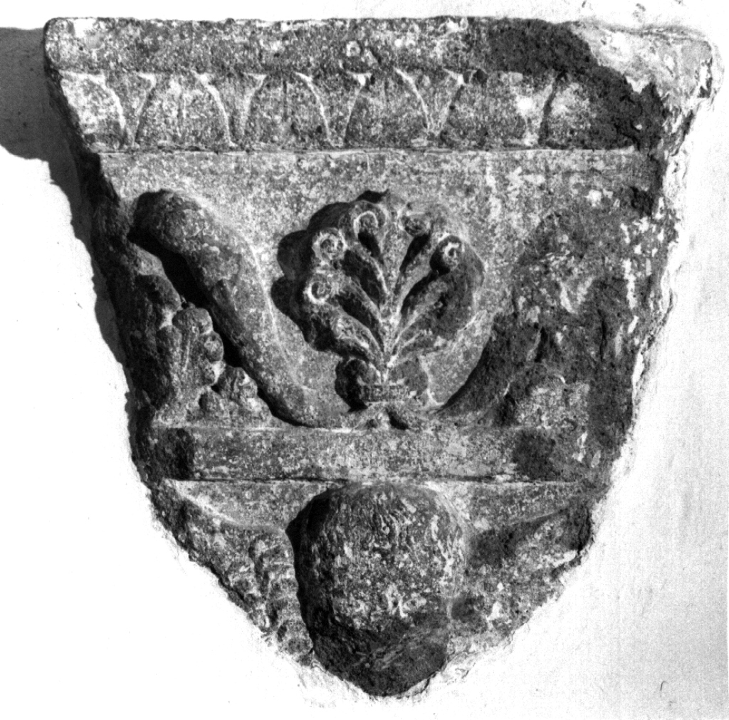 semicapitello, serie - ambito viterbese (sec. XV)