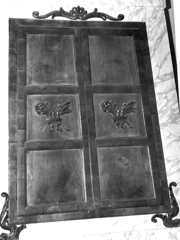 armadietto a muro - ambito laziale (fine/inizio secc. XVIII/ XIX)