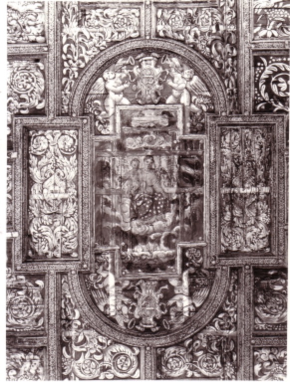 Madonna con Bambino (decorazione plastica) - ambito viterbese (metà sec. XVII)