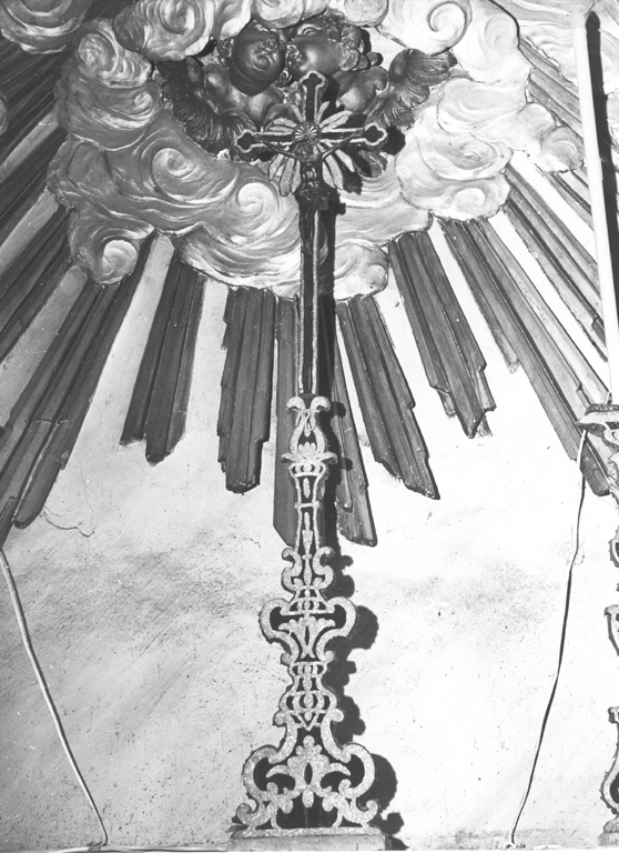croce d'altare, elemento d'insieme - ambito laziale (ultimo quarto sec. XIX)