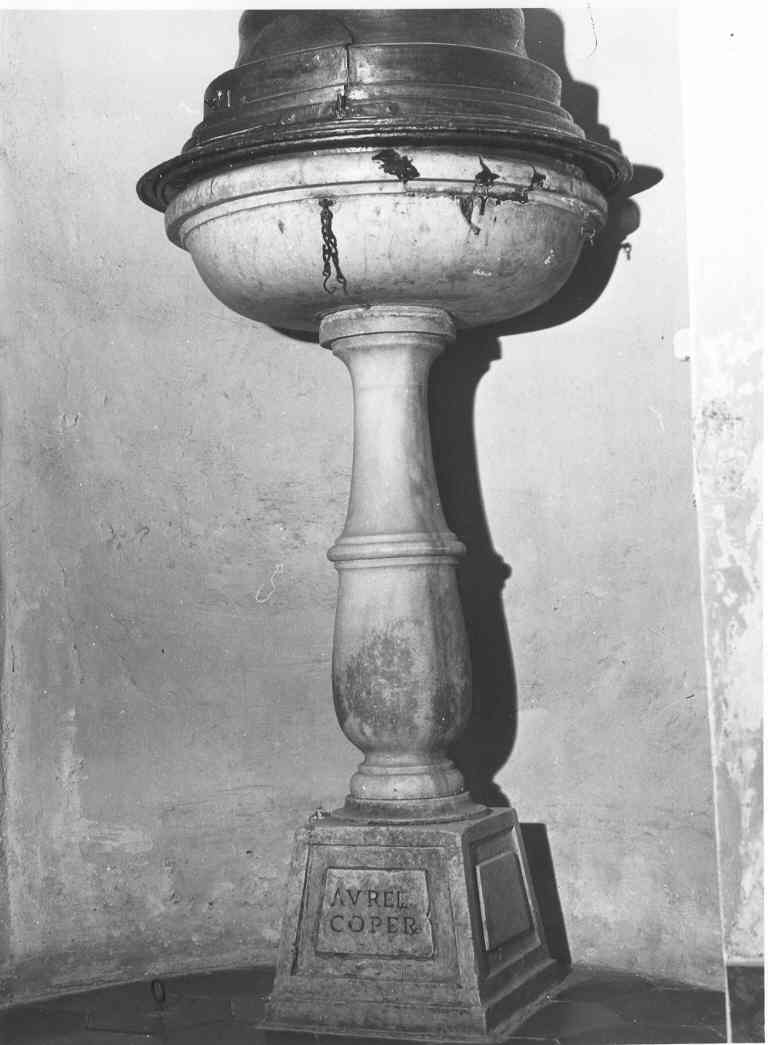 fonte battesimale - a fusto - ambito laziale (sec. XVI)