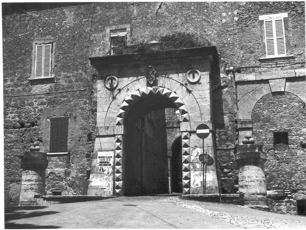 porta civica - ambito laziale (secc. XVII/ XVIII)
