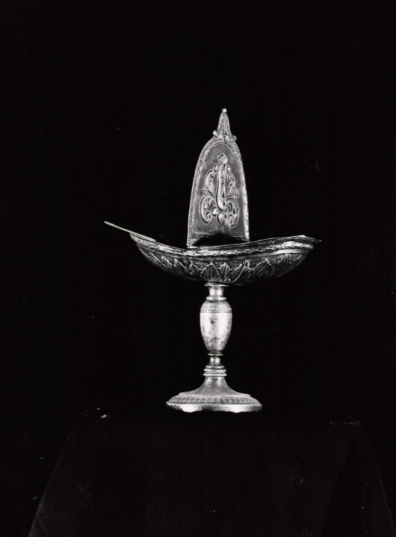 navicella portaincenso - a galeone - produzione laziale (sec. XVIII)