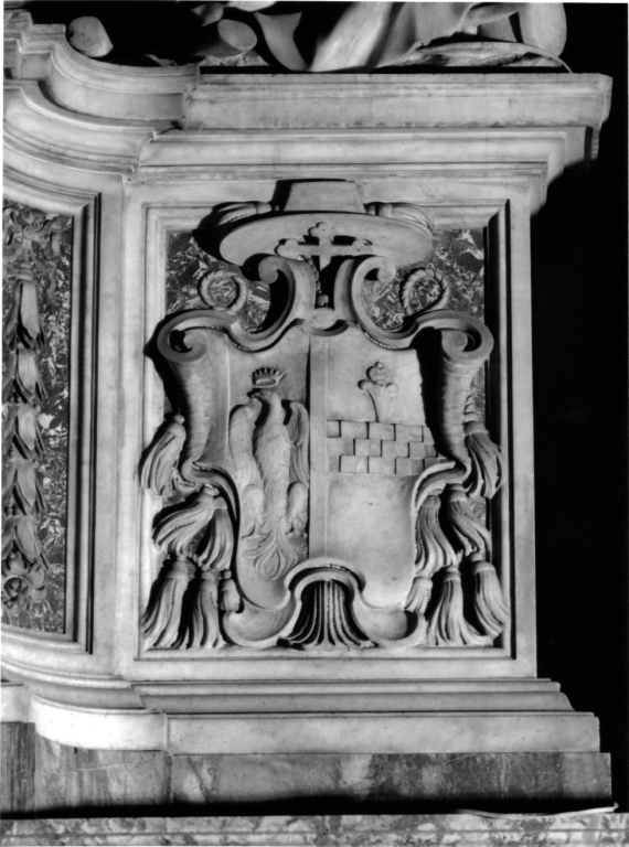 stemma cardinalizio di Lorenzo Imperiali (rilievo, coppia) di Guidi Domenico (sec. XVII)