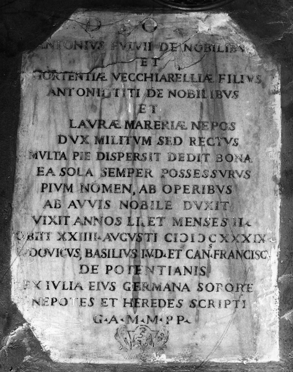 lapide tombale - ambito laziale (sec. XVII)