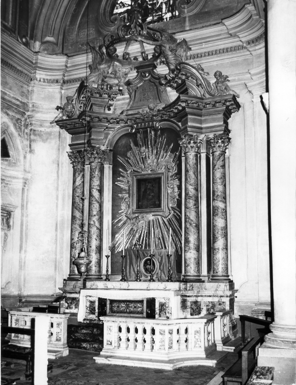 altare di Fabrizi Gaetano (bottega) (prima metà sec. XVIII)