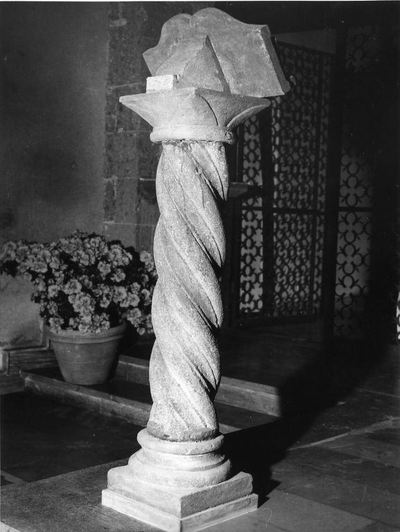 leggio a fusto - ambito laziale (secc. XIII/ XIV)