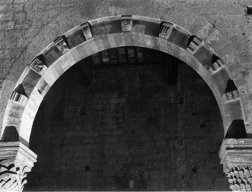 modiglione, serie - ambito umbro-laziale (sec. XII)