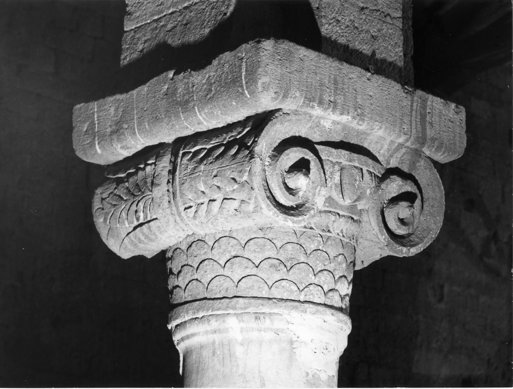 capitello composito - ambito umbro-laziale (sec. XII)