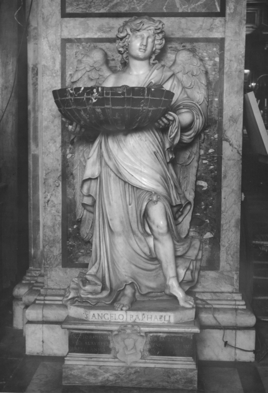 San Raffaele Arcangelo reggente acquasantiera (statua) di Fanzago Cosimo (sec. XVII)