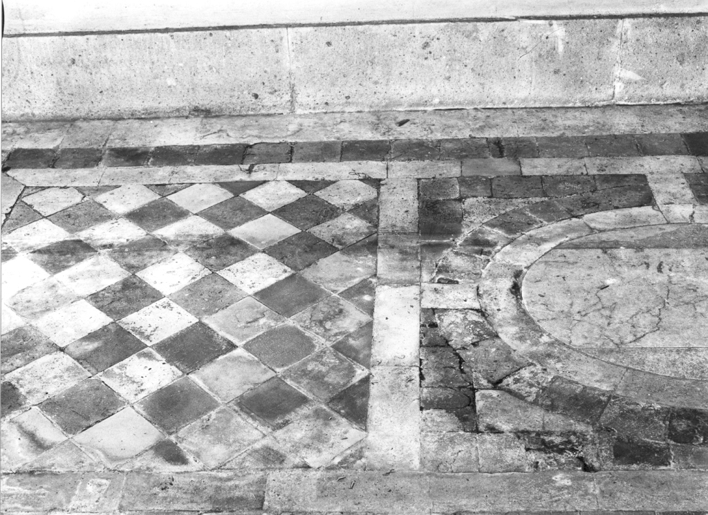 pavimento a mattonelle di Barozzi Jacopo detto Vignola (metà sec. XVI)
