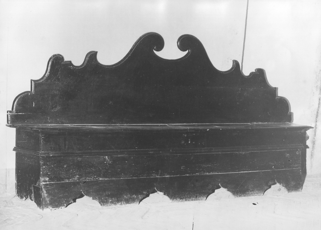 cassapanca - ambito laziale (sec. XVII)