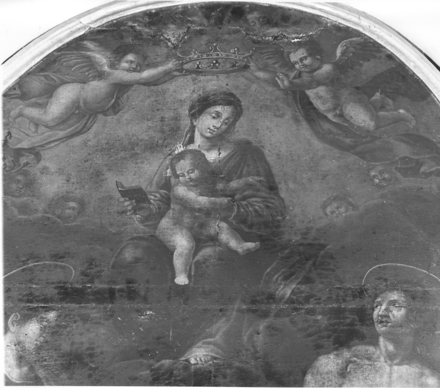 Madonna con Bambino, San Giovanni Evangelista e San Sebastiano (dipinto) - ambito laziale (fine/inizio secc. XVI/ XVII)