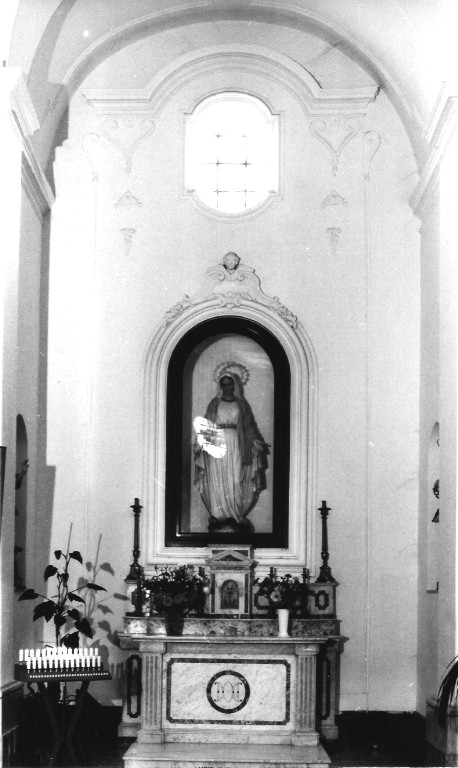 altare - ambito laziale (sec. XX)