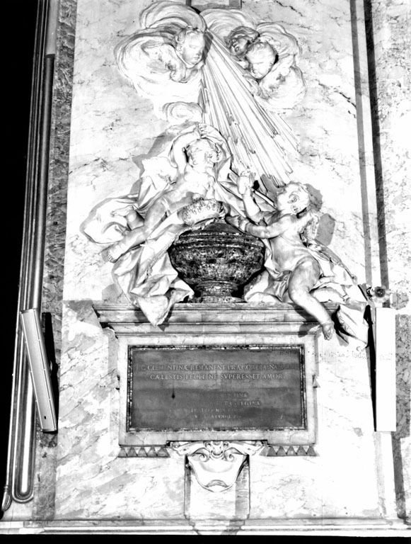 monumento funebre di Della Valle Filippo (sec. XVIII)