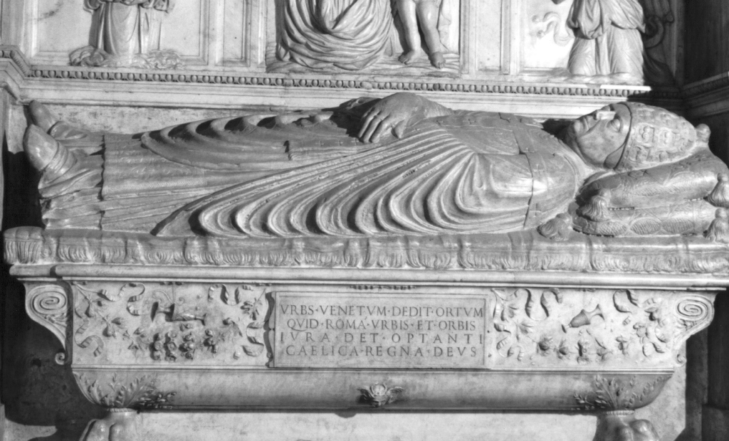 ritratto funebre di Eugenio IV (statua) di Isaia da Pisa (sec. XV)