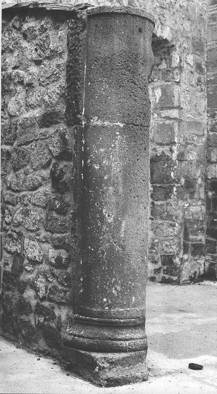 colonna - ambito Italia centrale (sec. XIII)