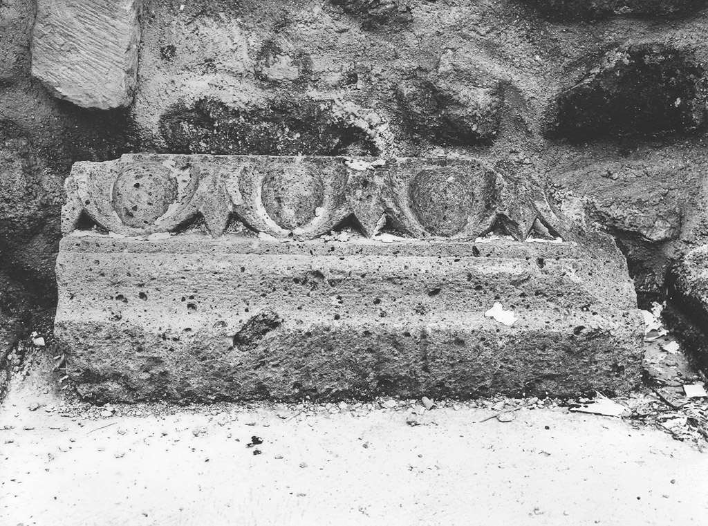 cornice, frammento - ambito Italia centrale (sec. XIII)