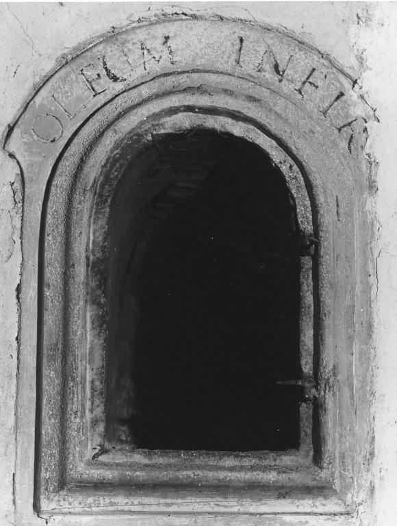 mostra di tabernacolo - a muro - ambito laziale (sec. XVI)