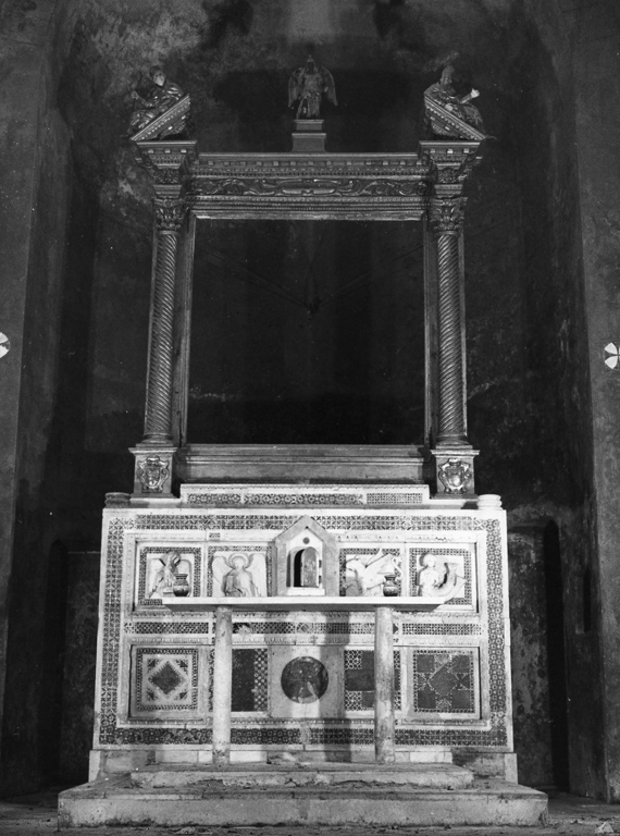 simbolo di San Giovanni Evangelista: aquila (pluteo) - ambito Italia meridionale (secc. XI/ XII)