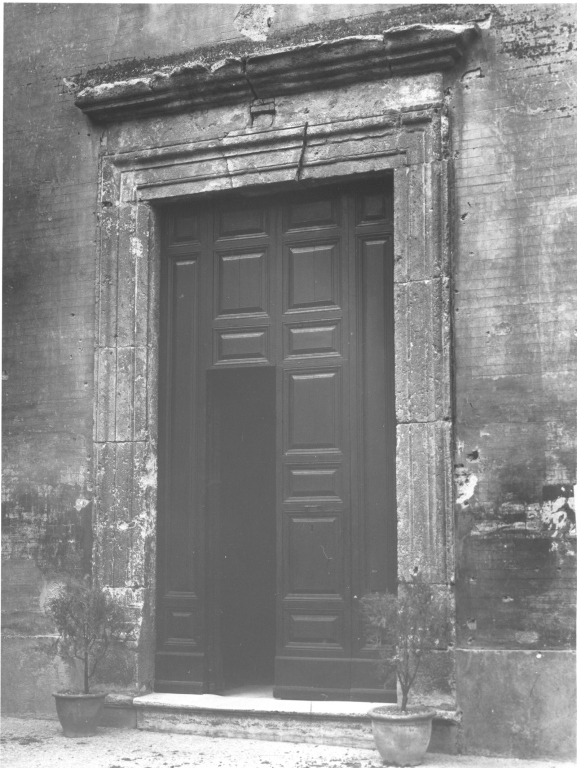 portale architravato - ambito laziale (sec. XVII)