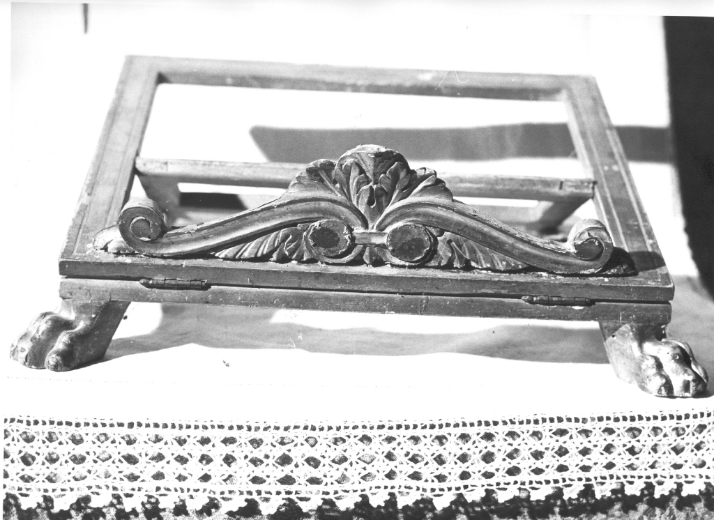 leggio - ambito laziale (fine/inizio secc. XVIII/ XIX)