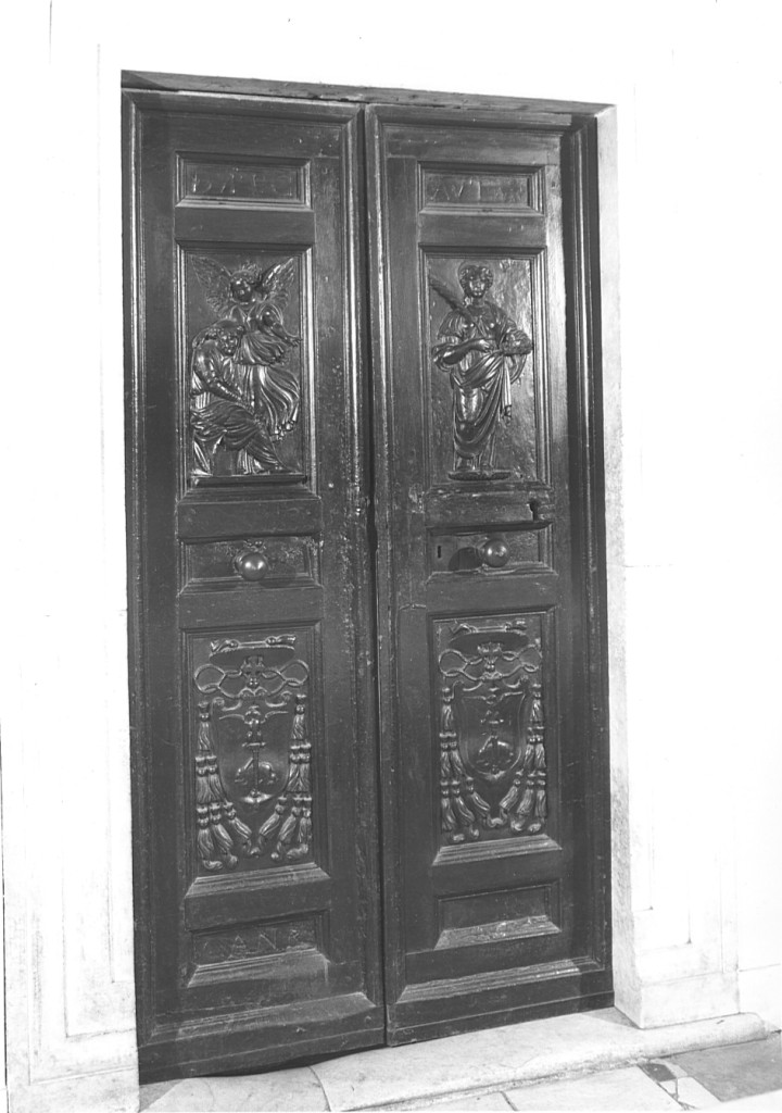 porta - a due battenti - ambito romano (sec. XVI)