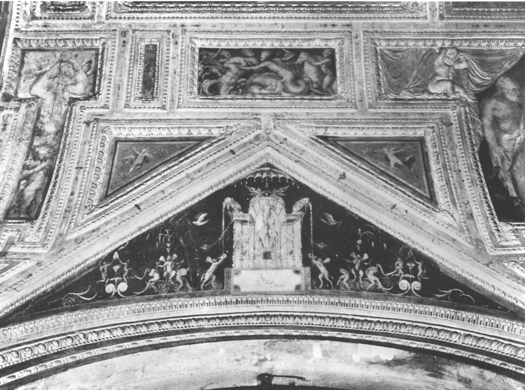 figura allegorica con genietti alati, uccelli, finte archietture ed elementi vegetali (dipinto, ciclo) di Fontana Prospero (cerchia) (sec. XVI)