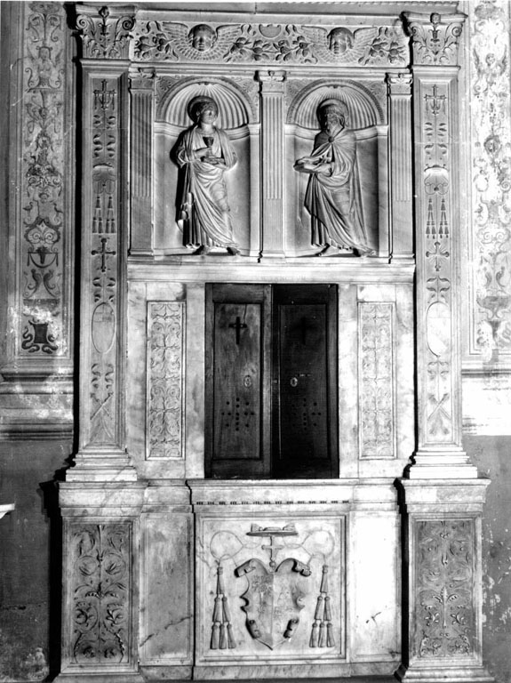 armadietto per oli santi di Bregno Andrea (bottega) - ambito romano (seconda metà sec. XV, sec. XVII)